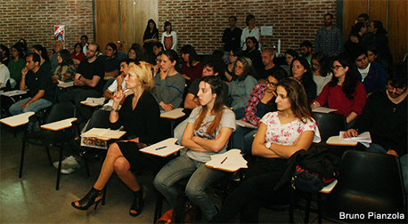 Público asistente a la charla